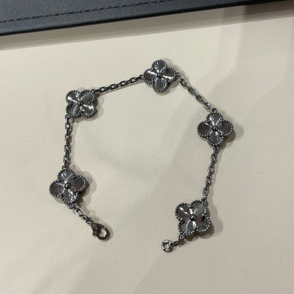 [Vintora]CLOVER 5 MOTIF BLACK BRACELET