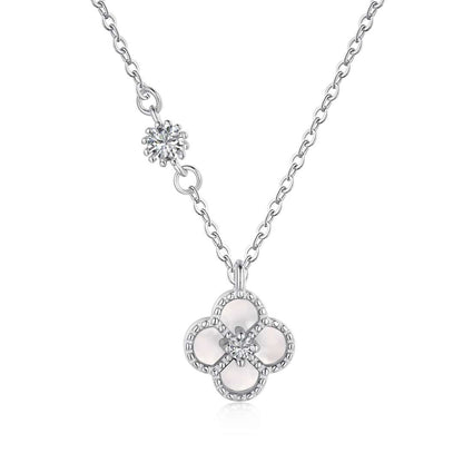 [Vintora Jewelry]Delicate Flower Shape Necklace