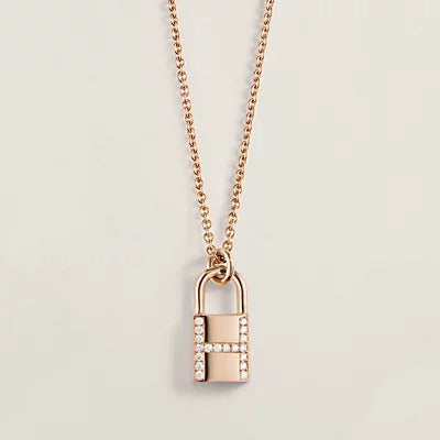 [Vintora]HM ADVANCED NICHE LOCK HEAD NECKLACE DIAMONDS