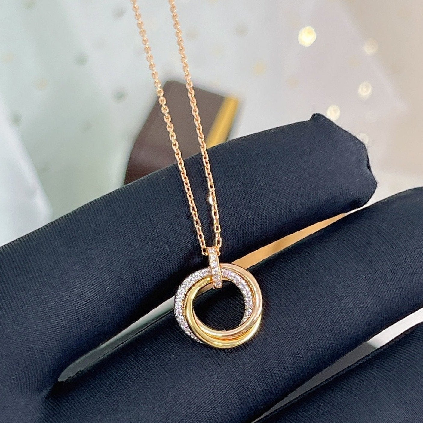 [Vintora]TRINITY NECKLACE SILVER GOLD PINK GOLD DIAMONDS