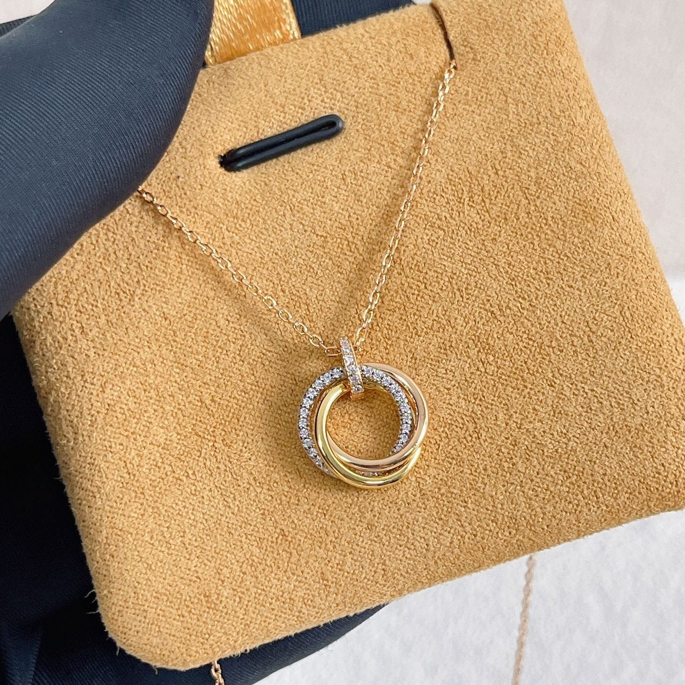 [Vintora]TRINITY NECKLACE SILVER GOLD PINK GOLD DIAMONDS