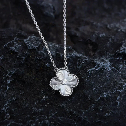 [Vintora]CLOVER  15MM DIAMOND LASER NECKLACE SILVER