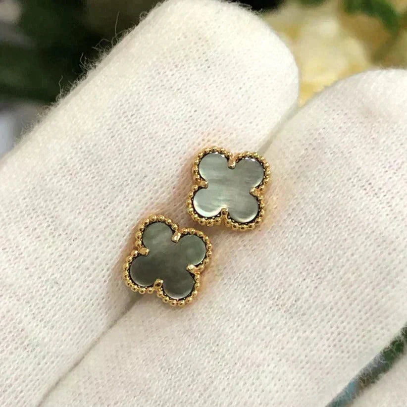 [Vintora]CLOVER MINI 9.5MM GRAY MOP EARRINGS