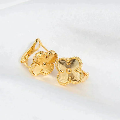 [Vintora]CLOVER MEDIUM 1 MOTIFS LASER EARRINGS