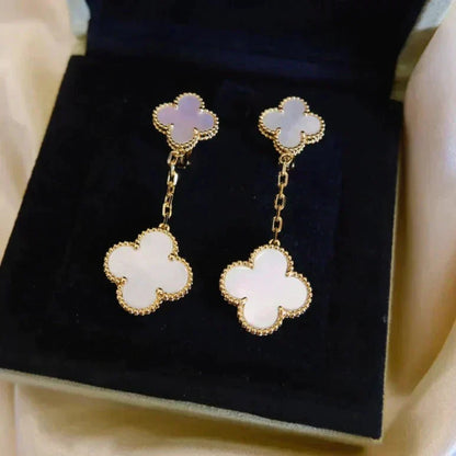 [Vintora]CLOVER 2 MOTIF WHITE MOP EARRINGS