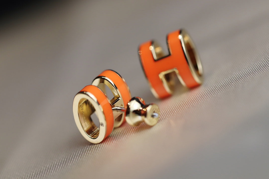 [Vintora]MINI POP H EARRINGS ORANGE