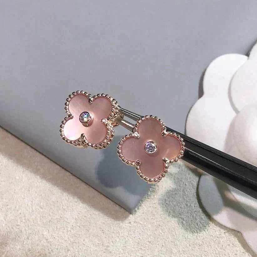 [Vintora]CLOVER MEDIUM 1 MOTIFS  PINK MOP DIAMOND EARRINGS