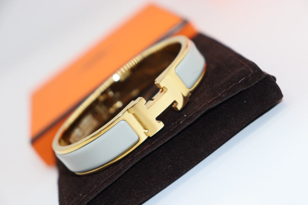 [Vintora]H LIGHT BLUE BRACELET