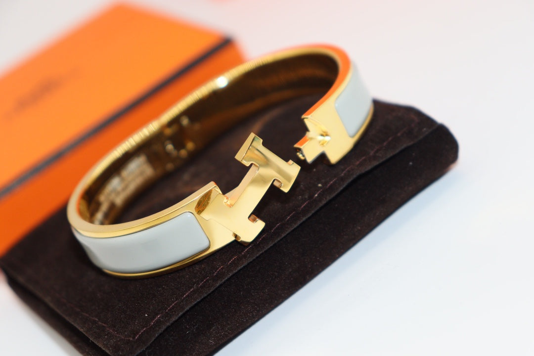 [Vintora]H LIGHT BLUE BRACELET