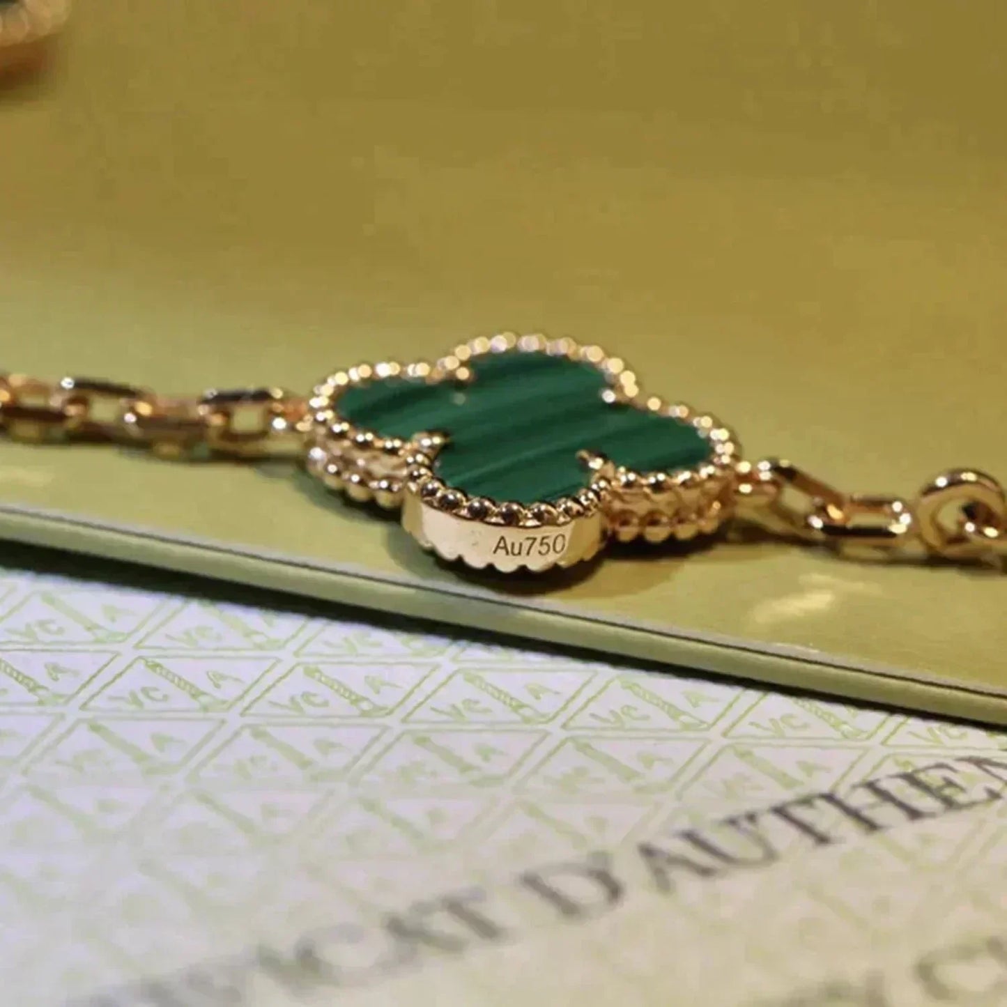 [Vintora] CLOVER 5 MOTIF MALACHITE BRACELET COLLECTION