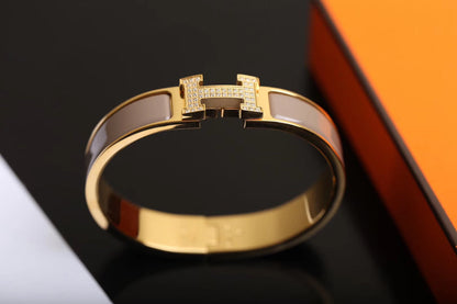 [Vintora]H BRACELET GOLD DIAMOND