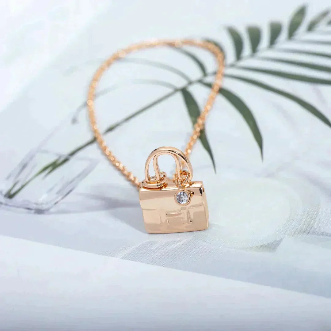 [Vintora]AMULETTE PEDANT Vintora GOLD NECKLACE