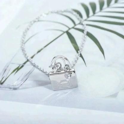 [Vintora]AMULETTE PEDANT SILVER NECKLACE