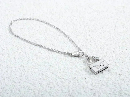 [Vintora]AMULETTE PEDANT SILVER NECKLACE