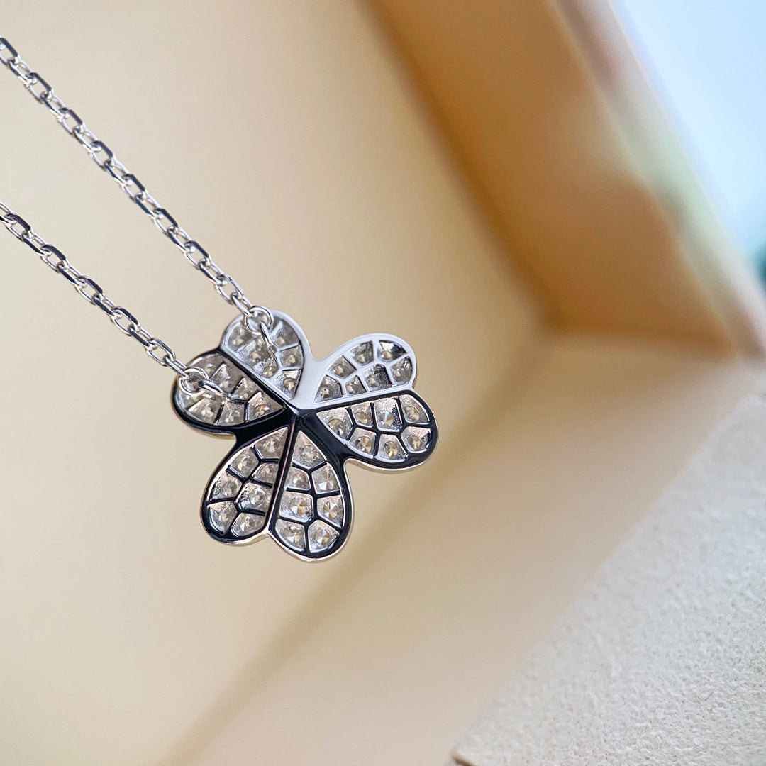 [Vintora]CLOVER DIAMOND NECKLACE SILVER