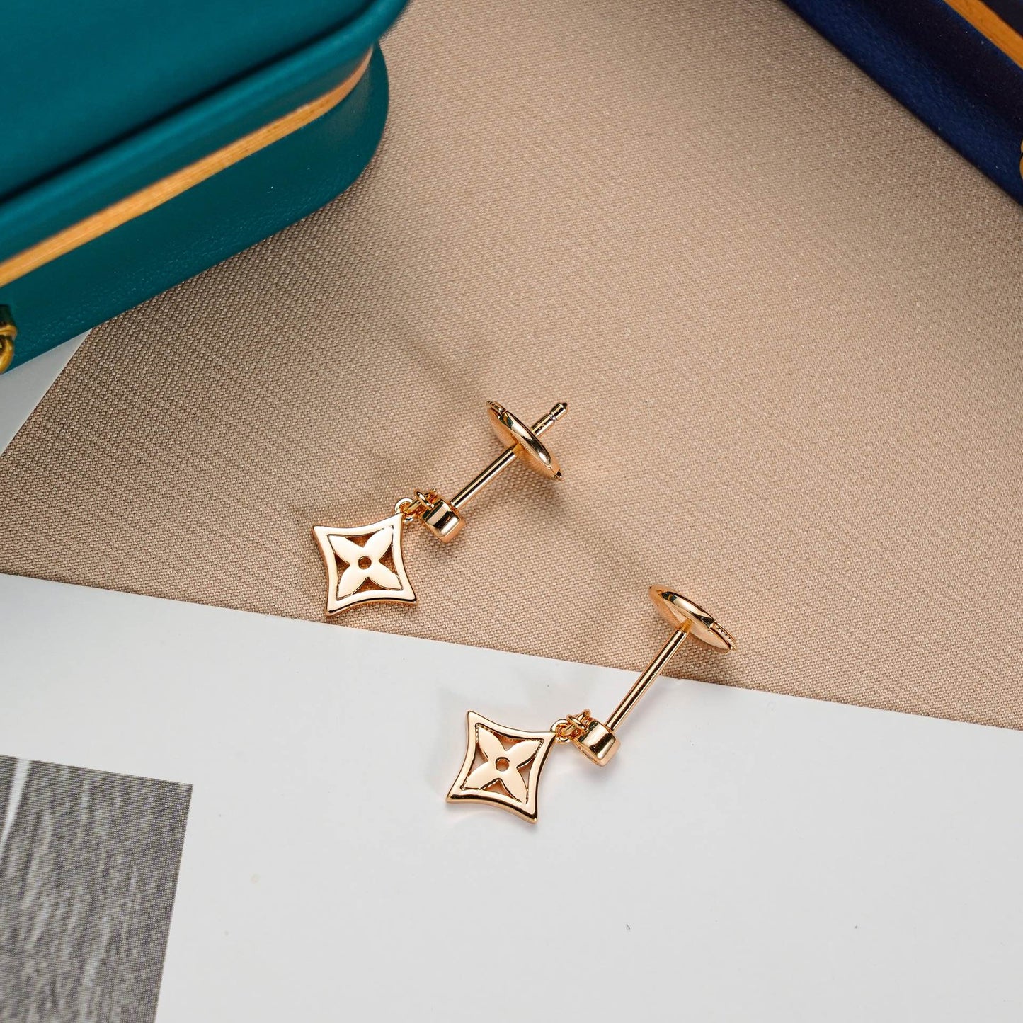 [Vintora]STAR EARRINGS GOLD