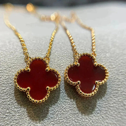 [Vintora]CLOVER 15MM CARNELIAN SINGLE FLOWER NECKLACE