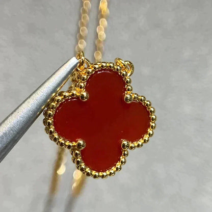 [Vintora]CLOVER 15MM CARNELIAN SINGLE FLOWER NECKLACE