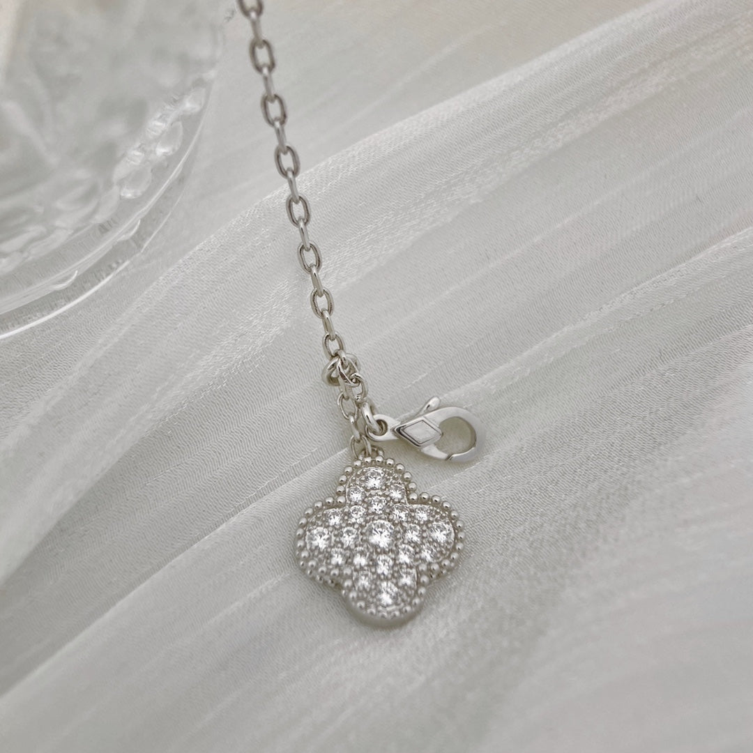 [Vintora]CLOVER 5 MOTIFS SILVER DIAMONDS NECKLACE