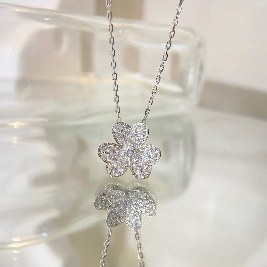 [Vintora]FLOWER DIAMOND NECKLACE