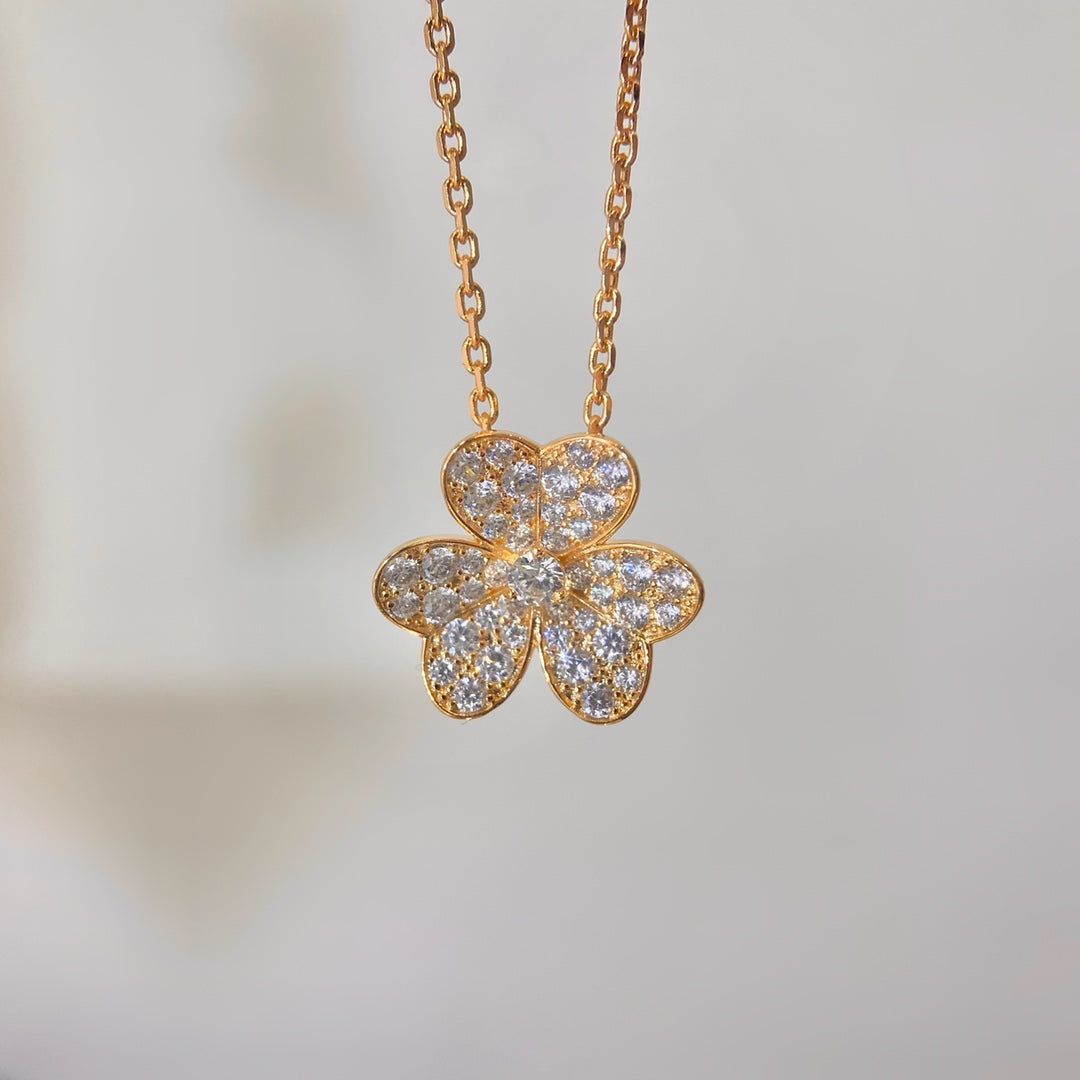 [Vintora]FLOWER DIAMOND NECKLACE