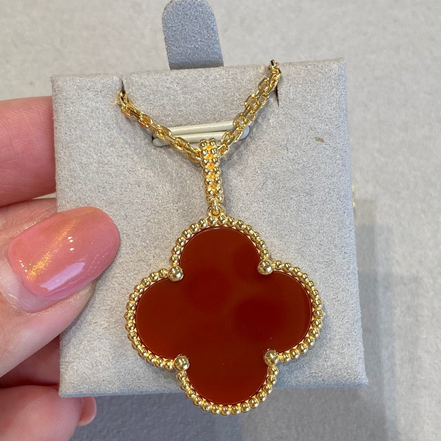 [Vintora]CLOVER 25MM NECKLACE GOLD CARNELIAN