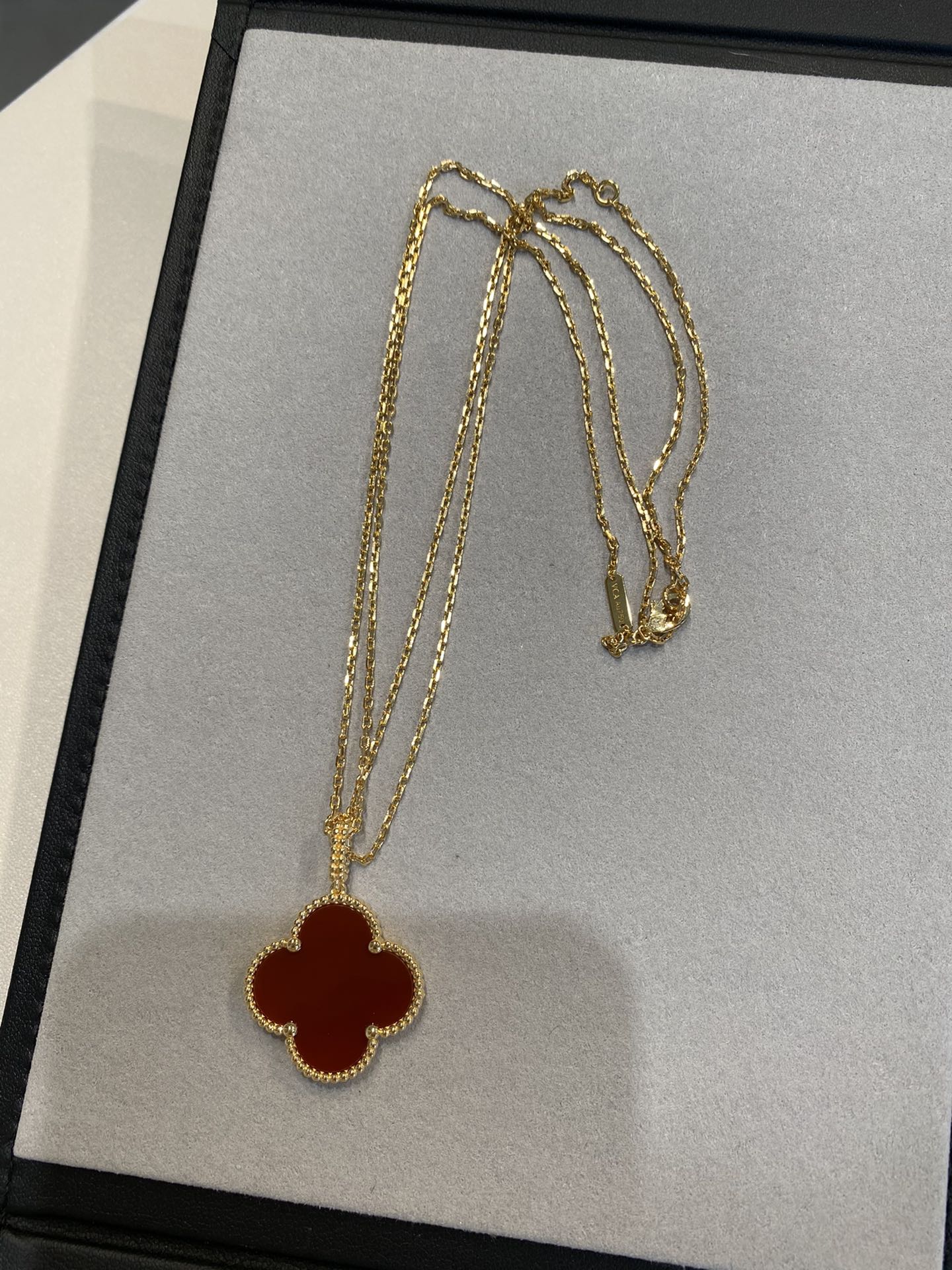 [Vintora]CLOVER 25MM NECKLACE GOLD CARNELIAN