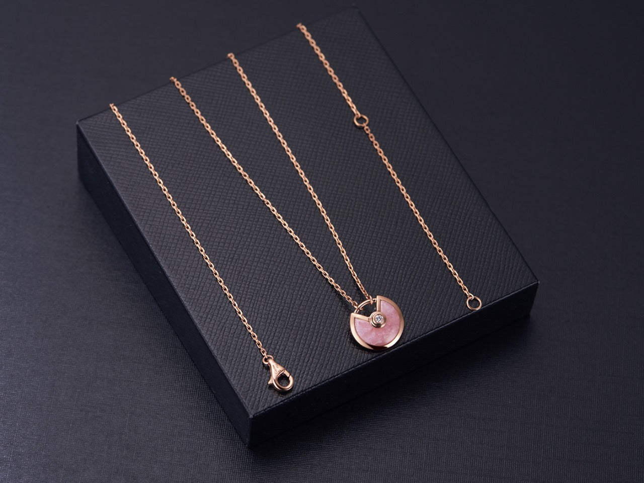 [Vintora]AMULETTE Vintora GOLD PINK MOP NECKLACE