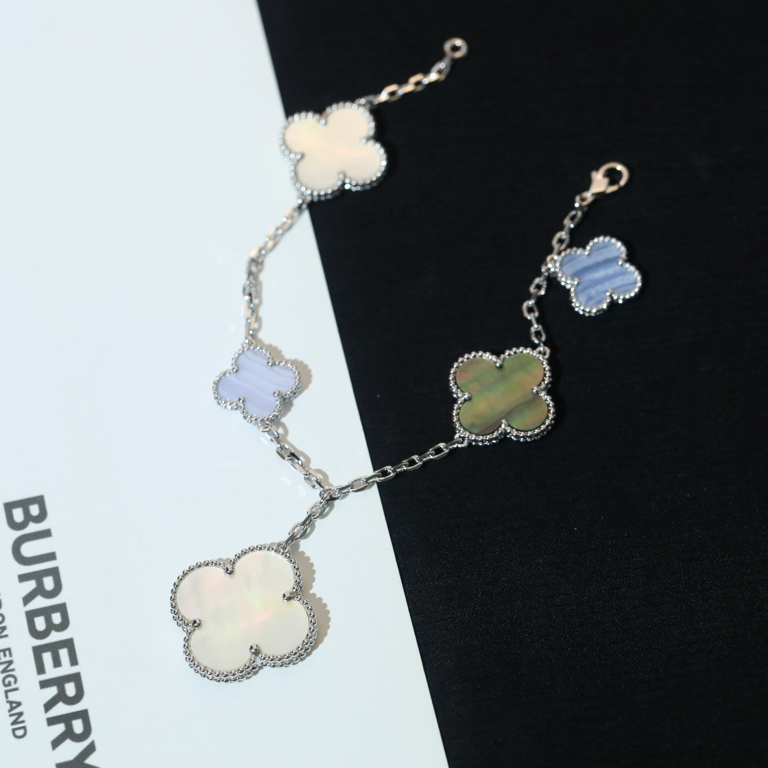 [Vintora]CLOVER BRACELET 5 MOTIFS MOP CHALCEDONY SILVER