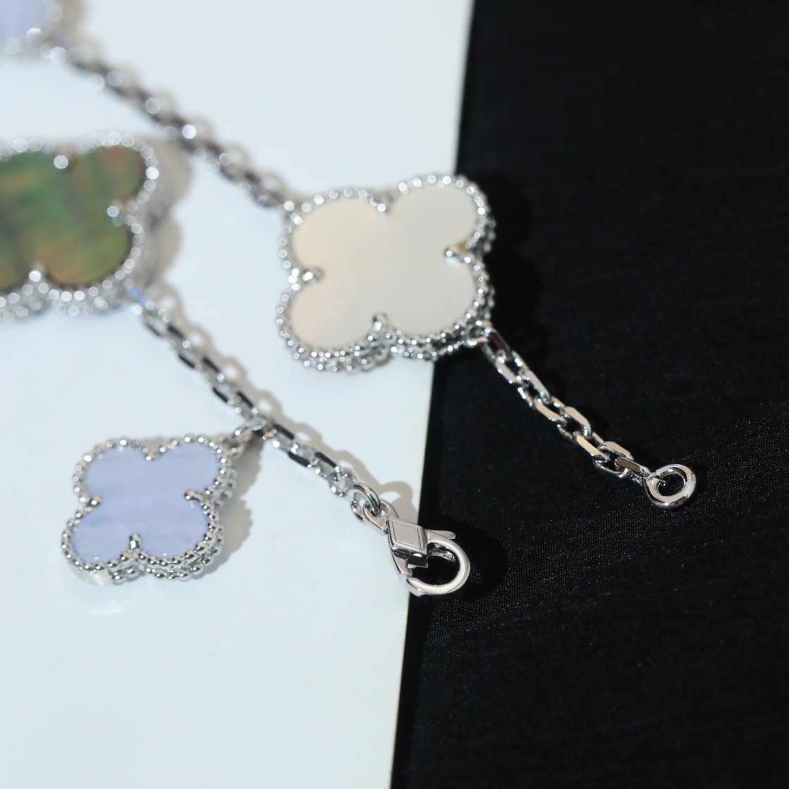[Vintora]CLOVER BRACELET 5 MOTIFS MOP CHALCEDONY SILVER