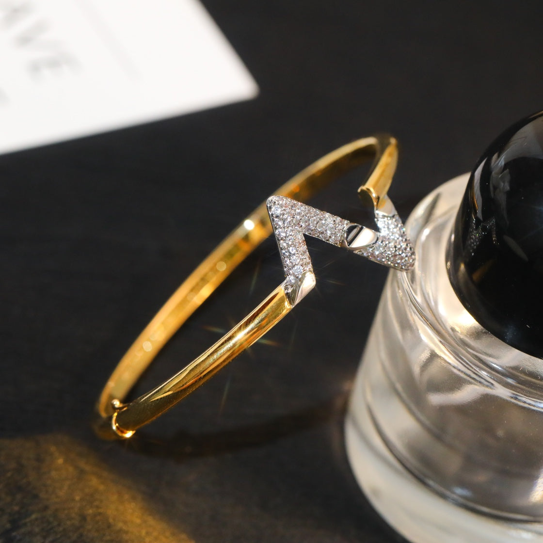 [Vintora]VOLTE UPSITE DOWN GOLD DIAMOND BRACELET