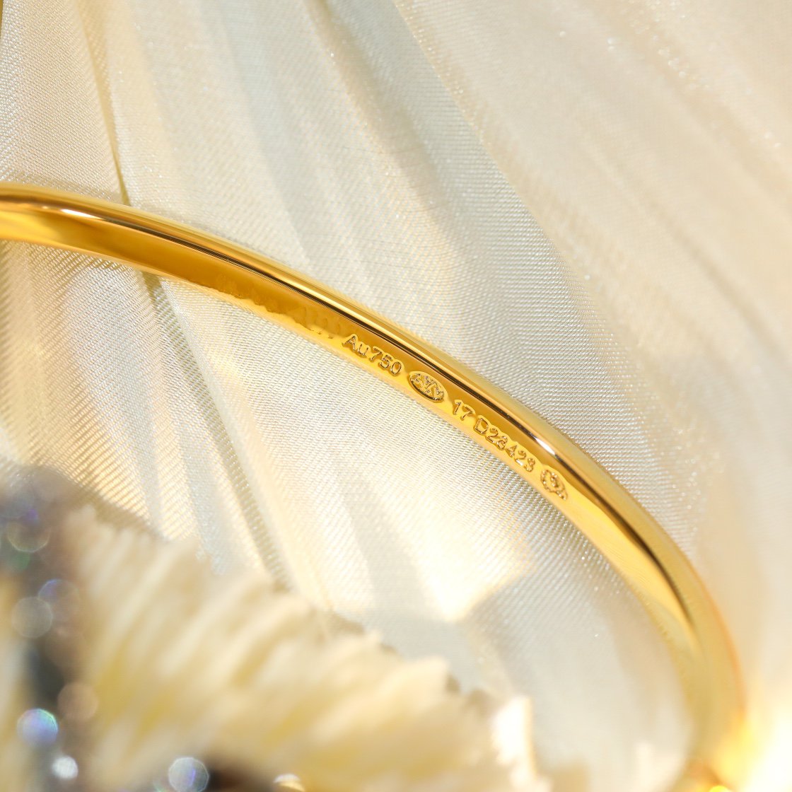 [Vintora]VOLTE UPSITE DOWN GOLD DIAMOND BRACELET