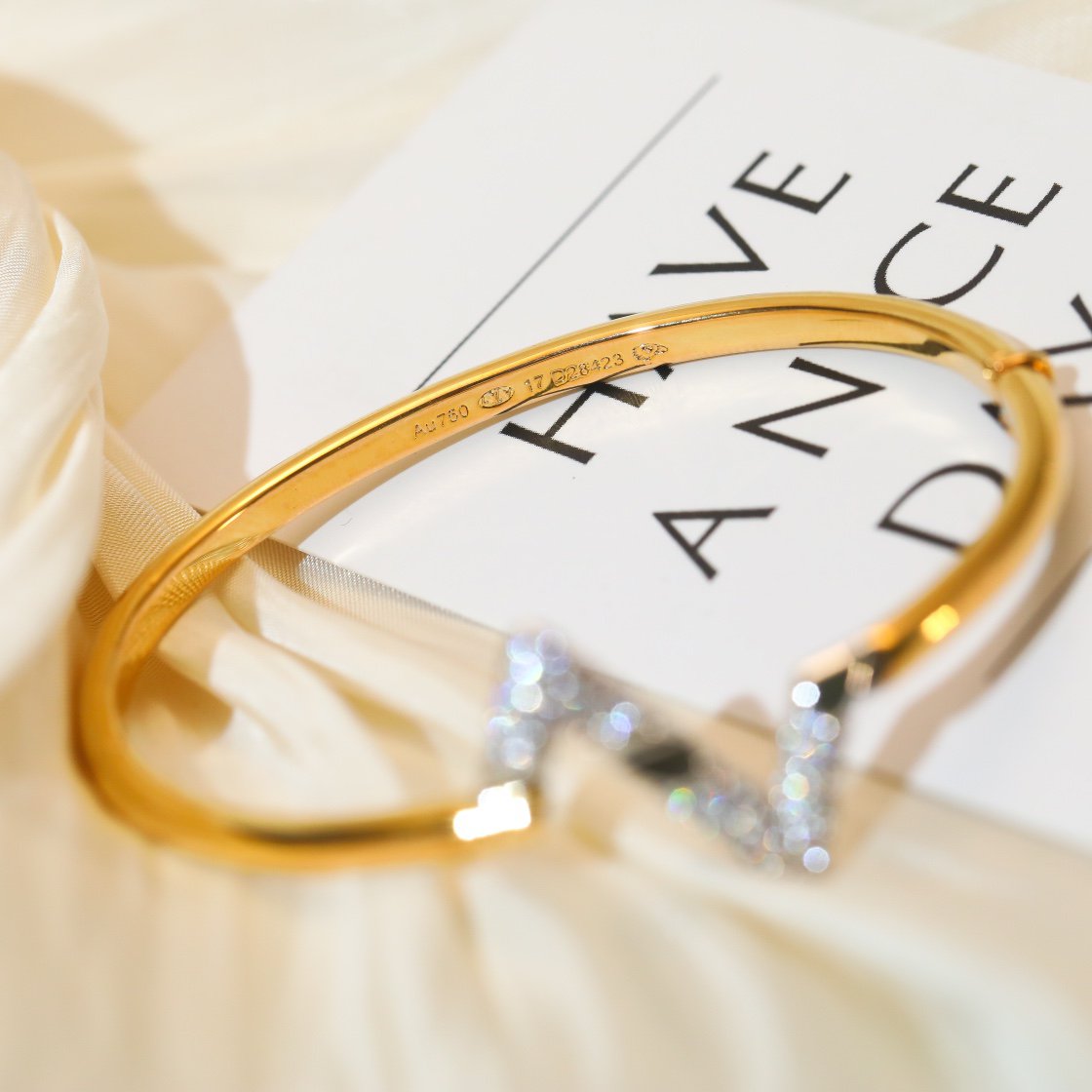 [Vintora]VOLTE UPSITE DOWN GOLD DIAMOND BRACELET