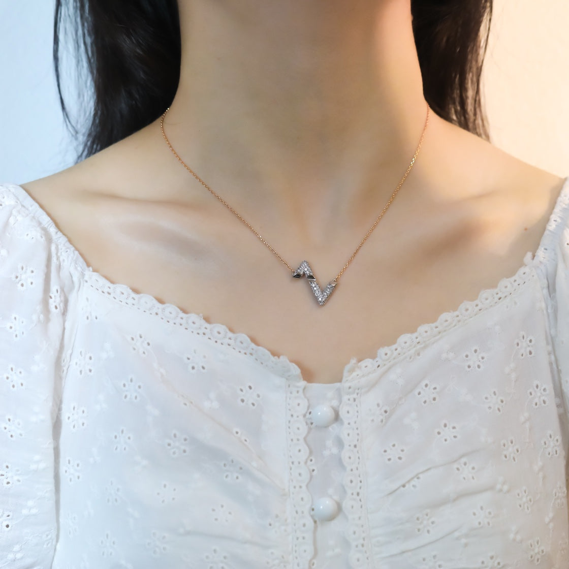[Vintora]VOLT SILVER DIAMOND PEDANT NECKLACE