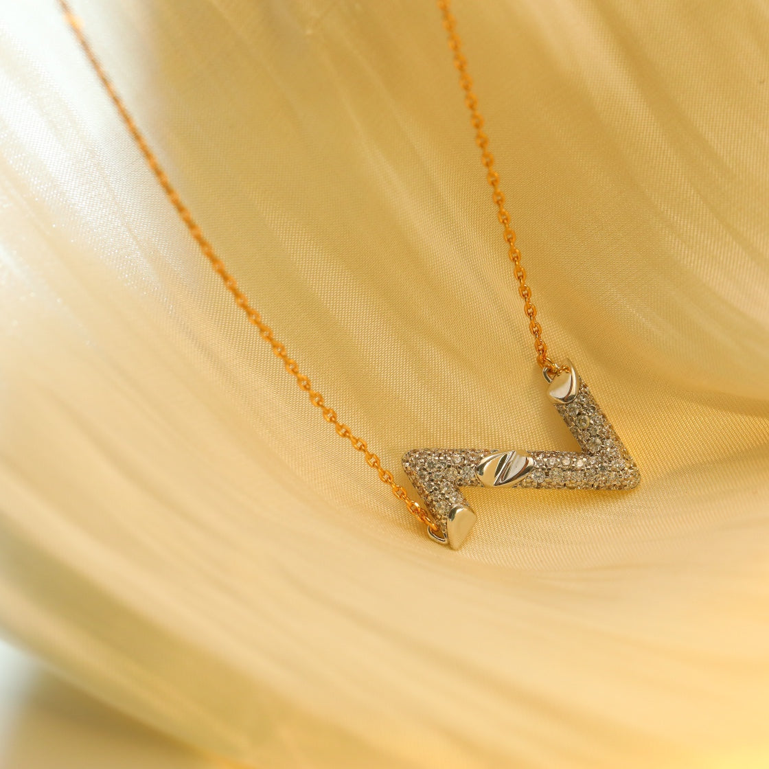 [Vintora]VOLT SILVER DIAMOND PEDANT NECKLACE