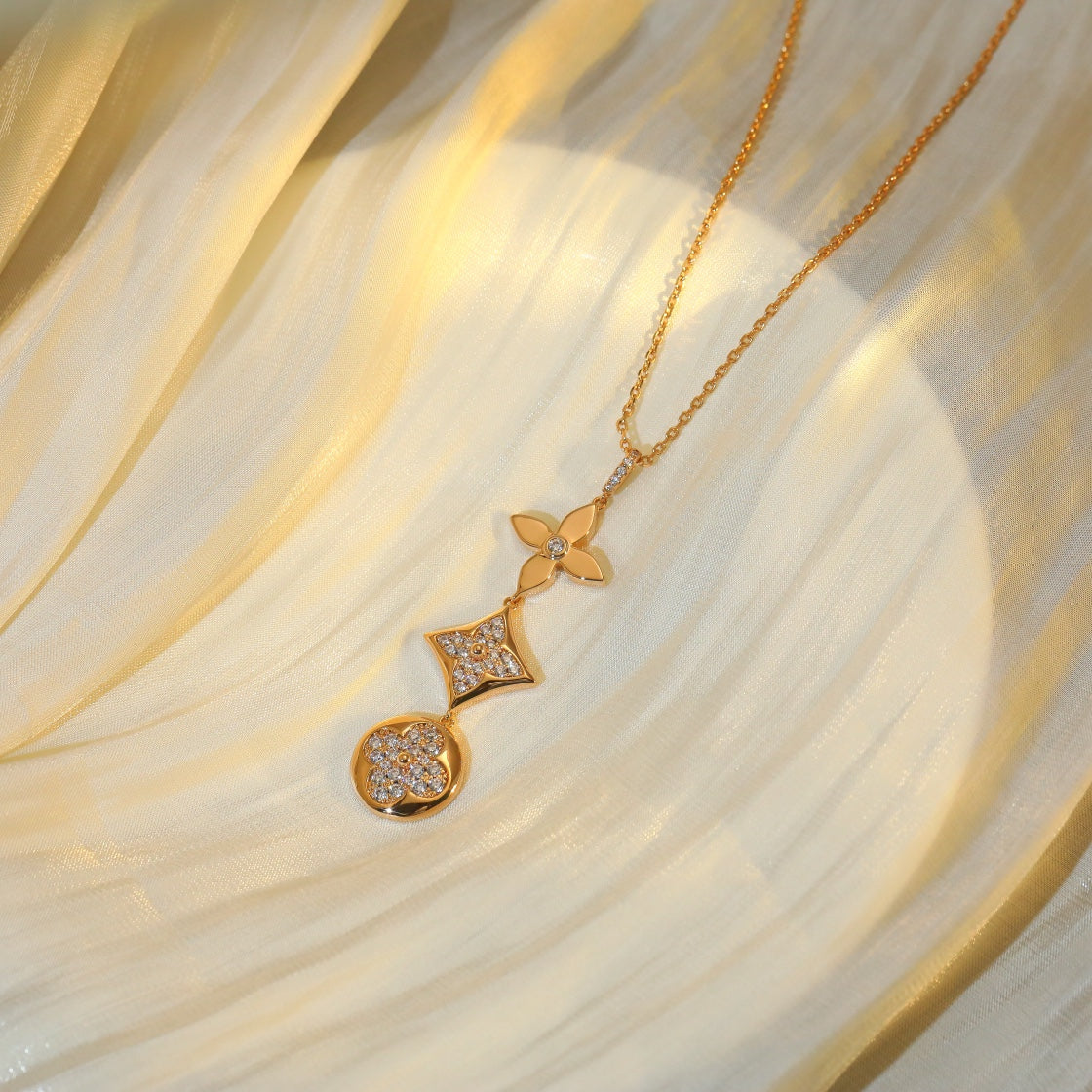 [Vintora]STAR AND SUN DIAMOND PINK GOLD NECKLACE