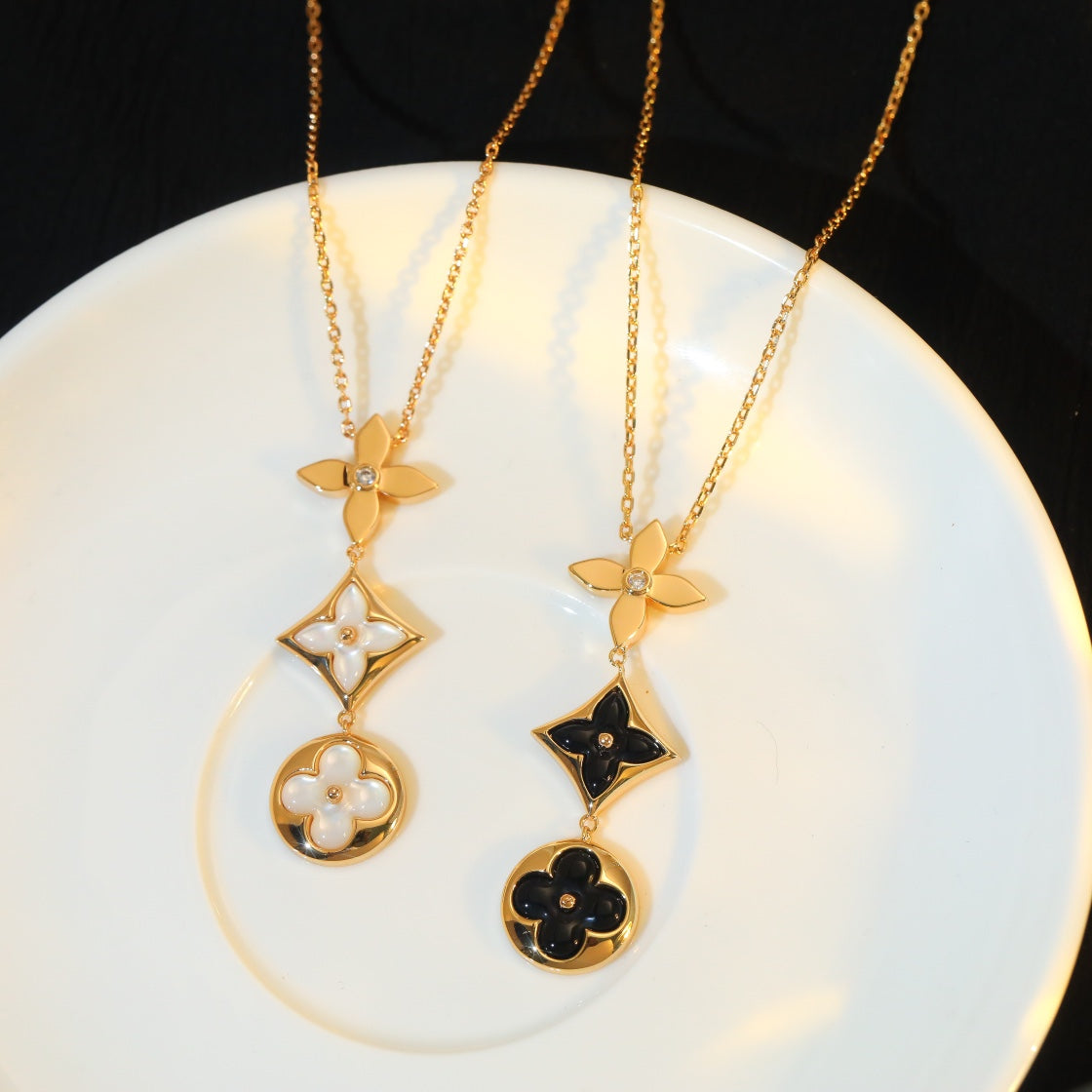 [Vintora]STAR AND SUN ONYX PINK GOLD NECKLACE