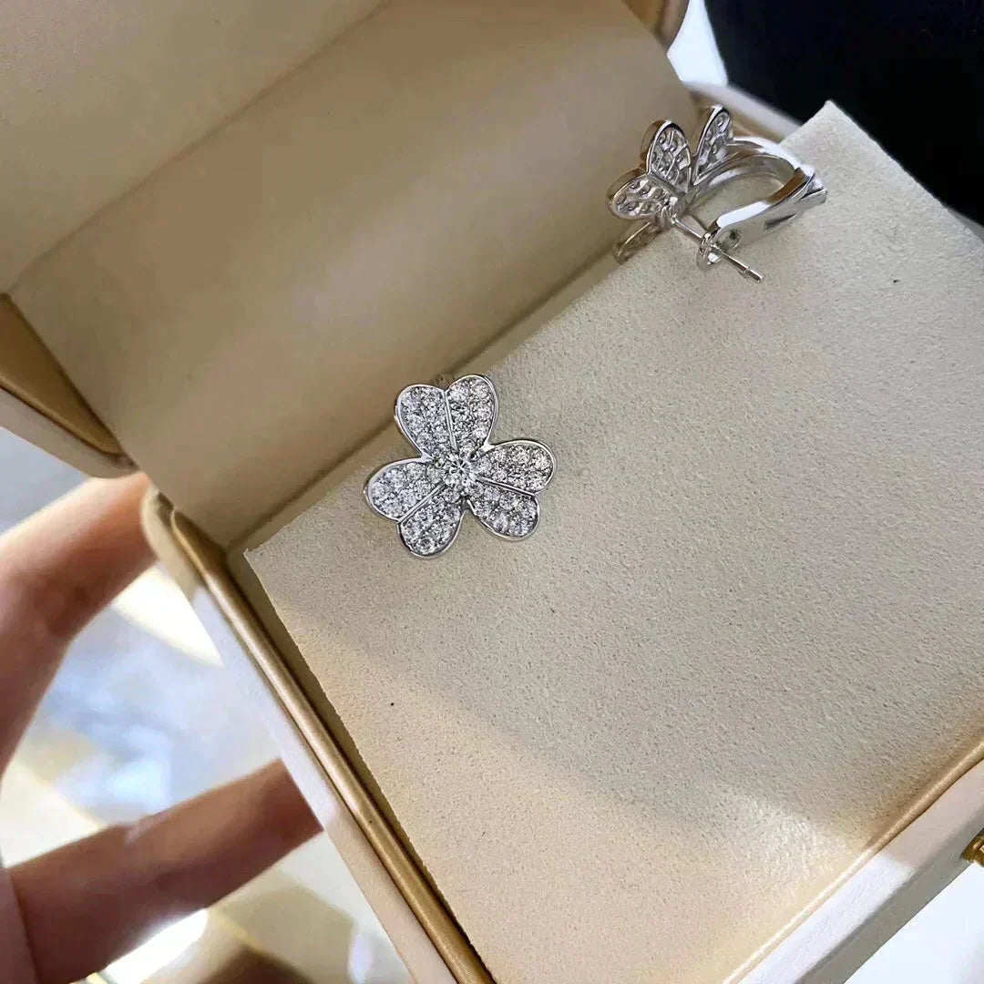 [Vintora]CLOVER COMOS DIAMOND EARRINGS SILVER