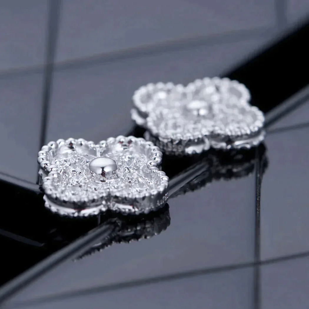 [Vintora]CLOVER 1 MOTIFS DIAMOND STUD EARRINGS SILVER