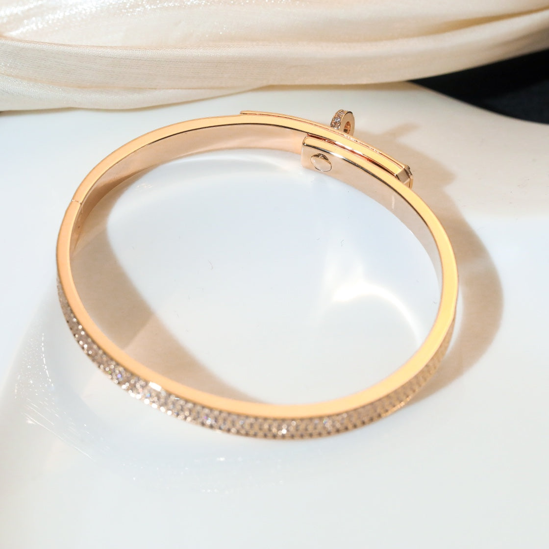 [Vintora]KELLY BRACELET DIAMOND PAVED