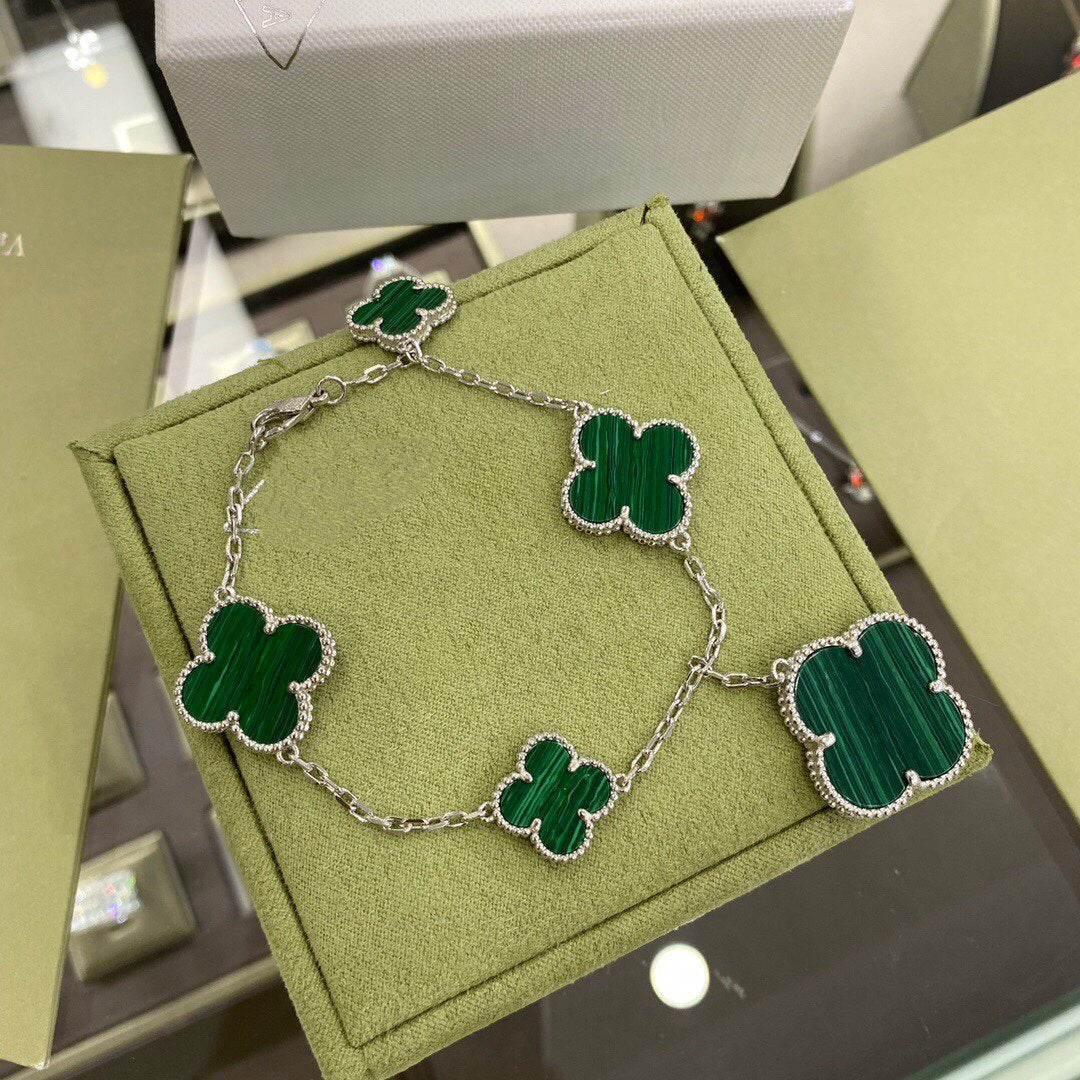 [Vintora]CLOVER 5 MOTIFS SIVLER MALACHITE BRACELET
