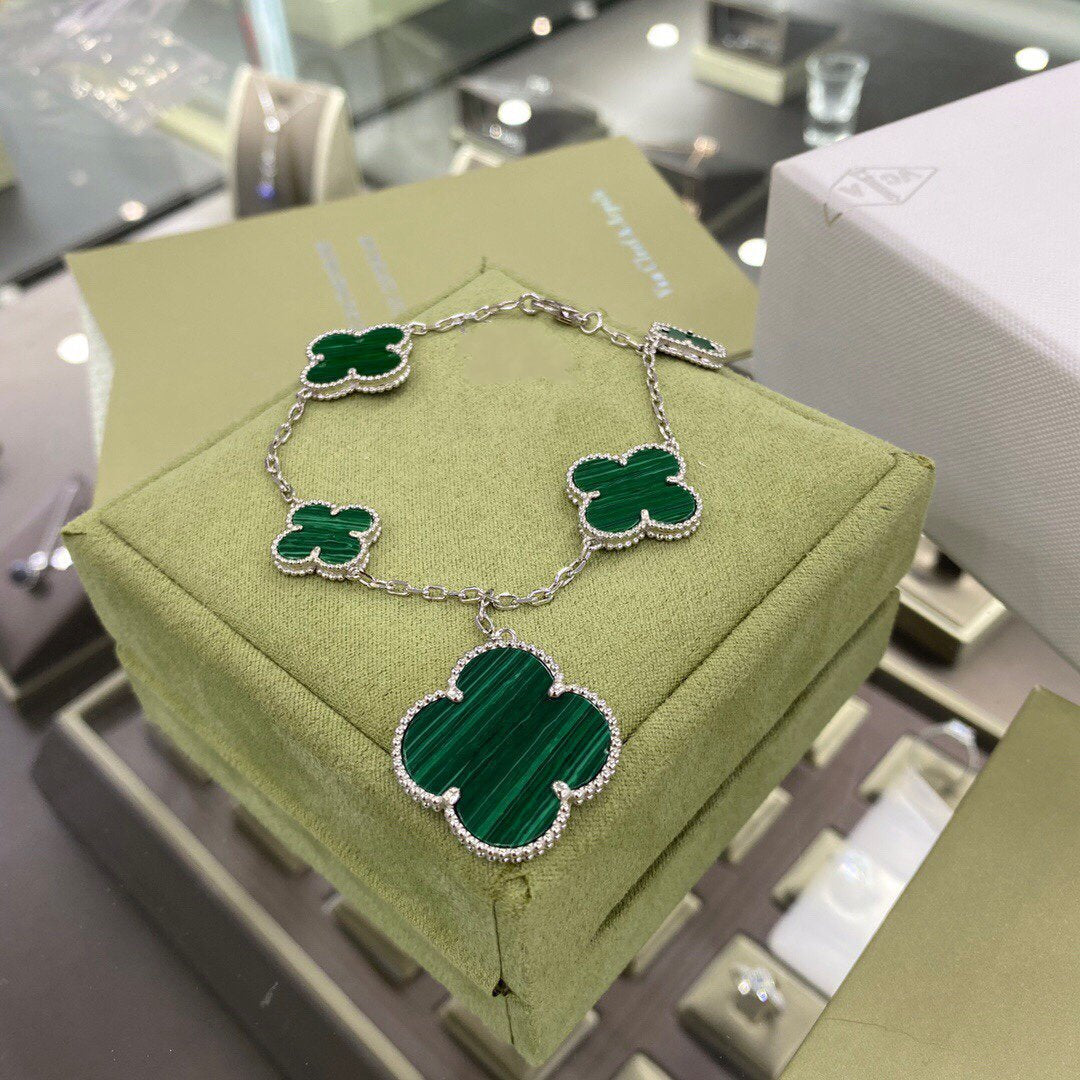 [Vintora]CLOVER 5 MOTIFS SIVLER MALACHITE BRACELET