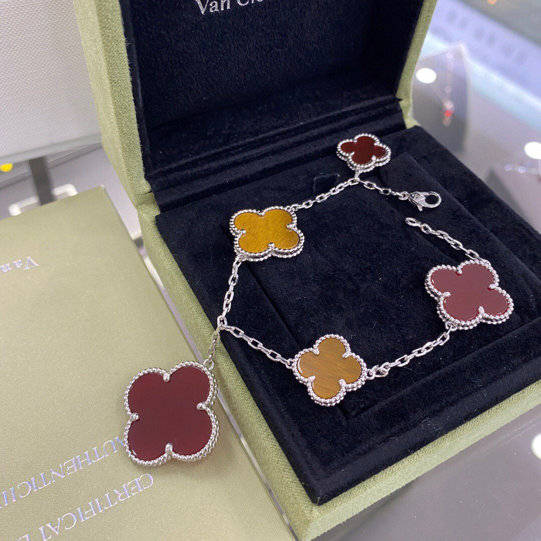 [Vintora]CLOVER 5 MOTIFS SIVLER CARNELIAN TIGER EYE BRACELET