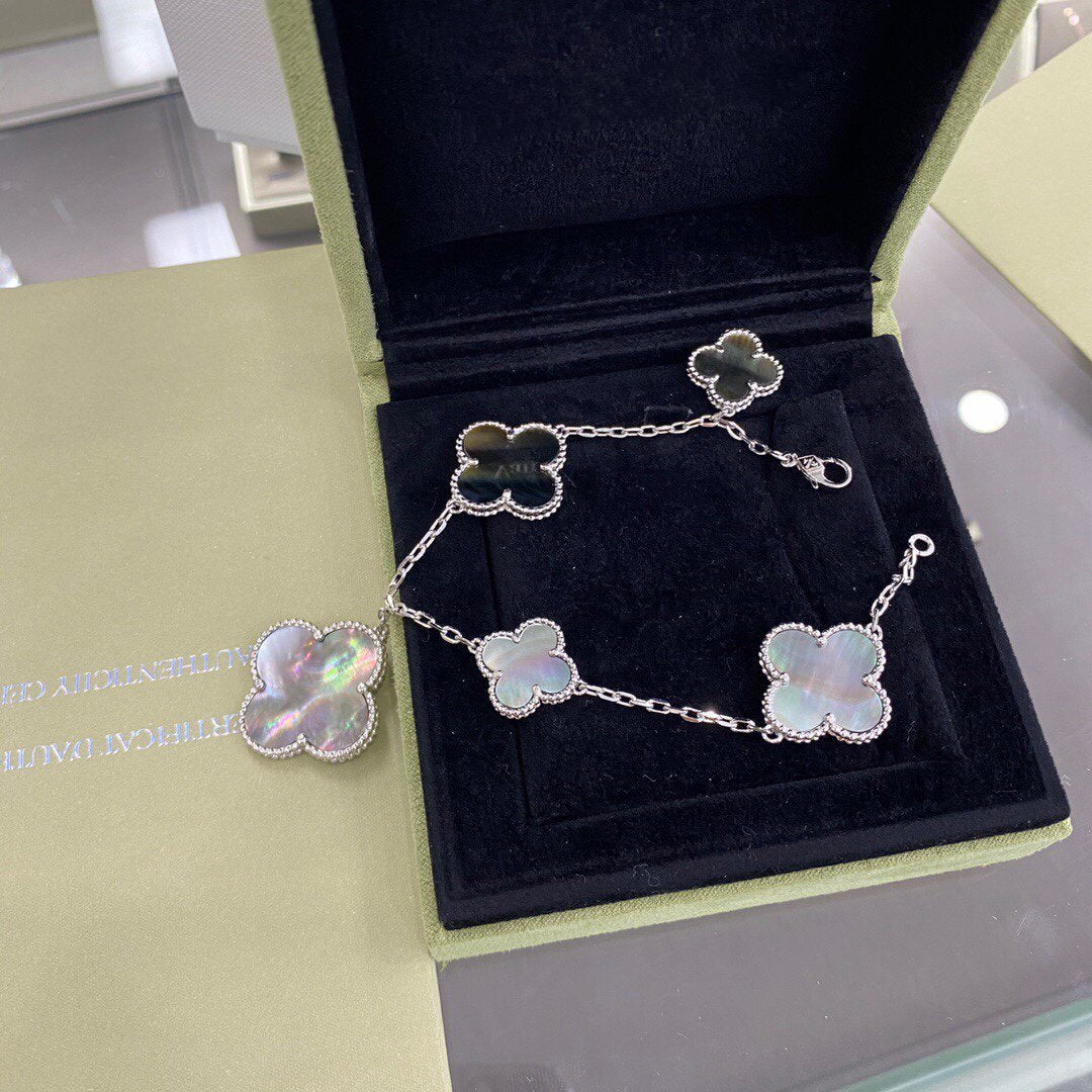[Vintora]CLOVER 5 MOTIFS SIVLER DARK MOP BRACELET