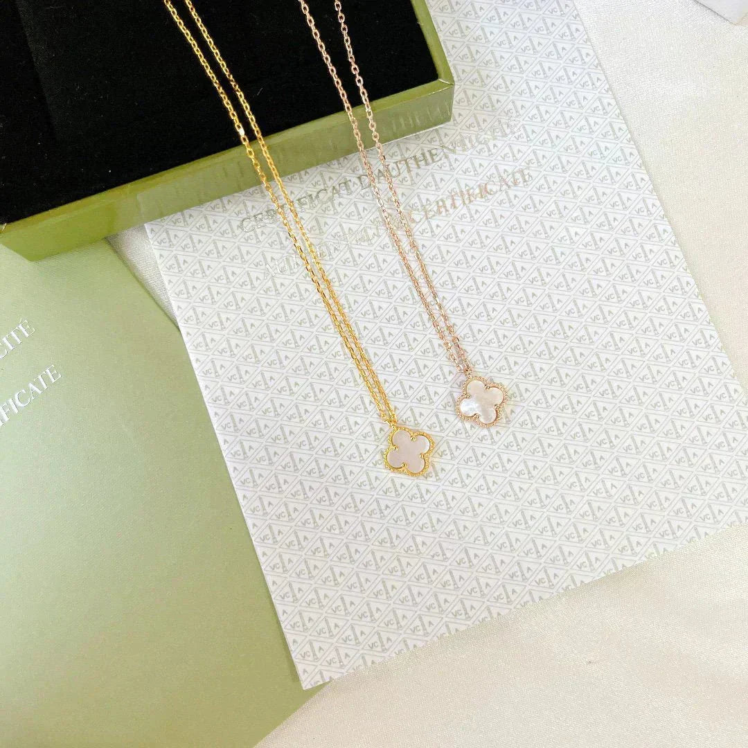 [Vintora]CLOVER MINI 9.5MM WHITE MOTHER-OF-PEARL NECKLACE
