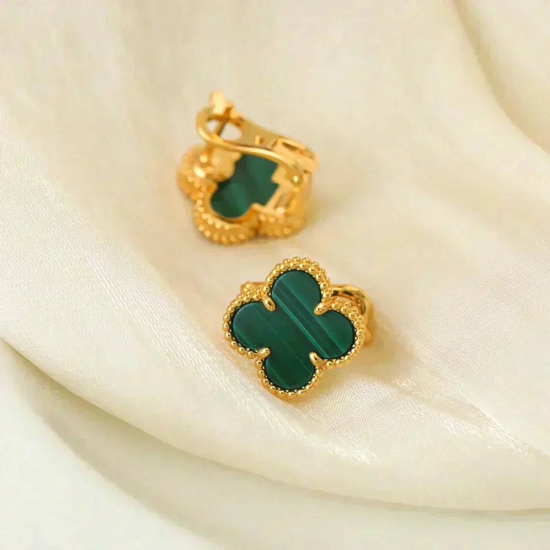 [Vintora]CLOVER MEDIUM 1 MOTIFS MALACHITE  EARRINGS