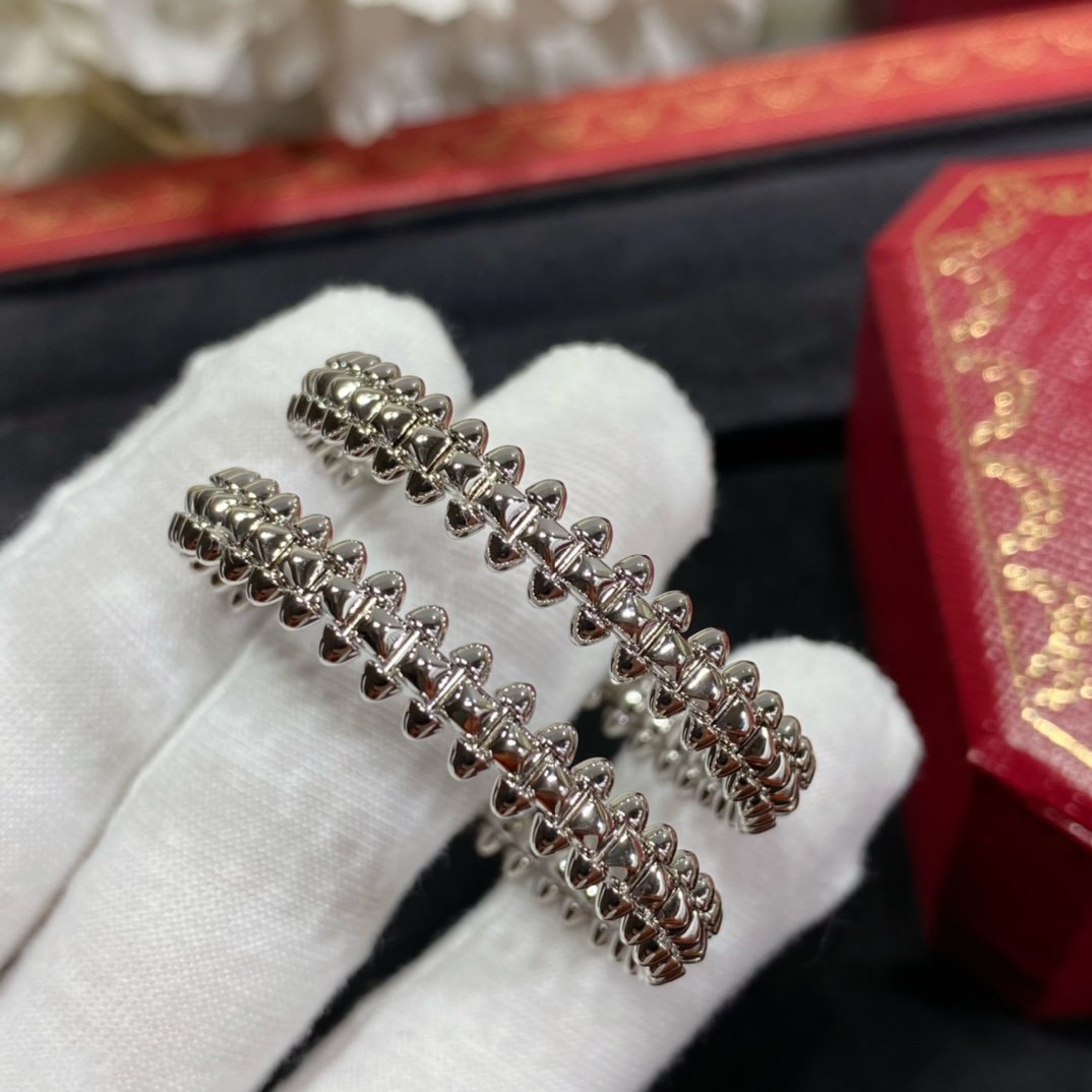 [Vintora]CLASH LARGE HOOP EARRINGS