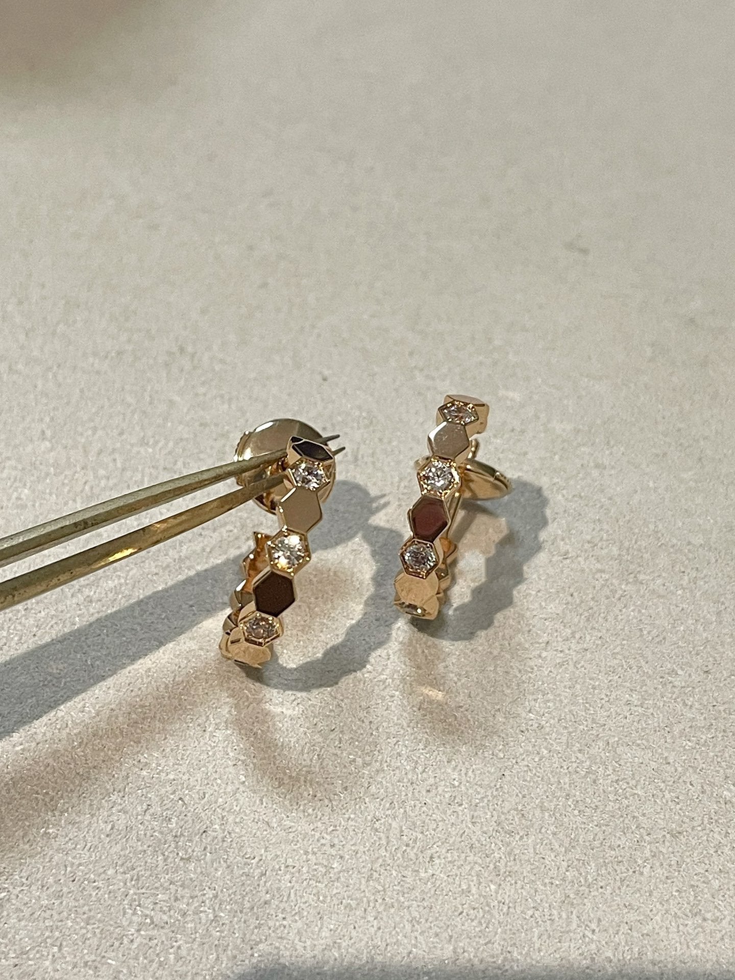 [Vintora]Hollow Design Four-Leaf Clover Flower Shape Ring
