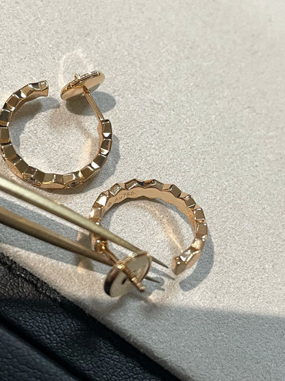 [Vintora]Hollow Design Four-Leaf Clover Flower Shape Ring