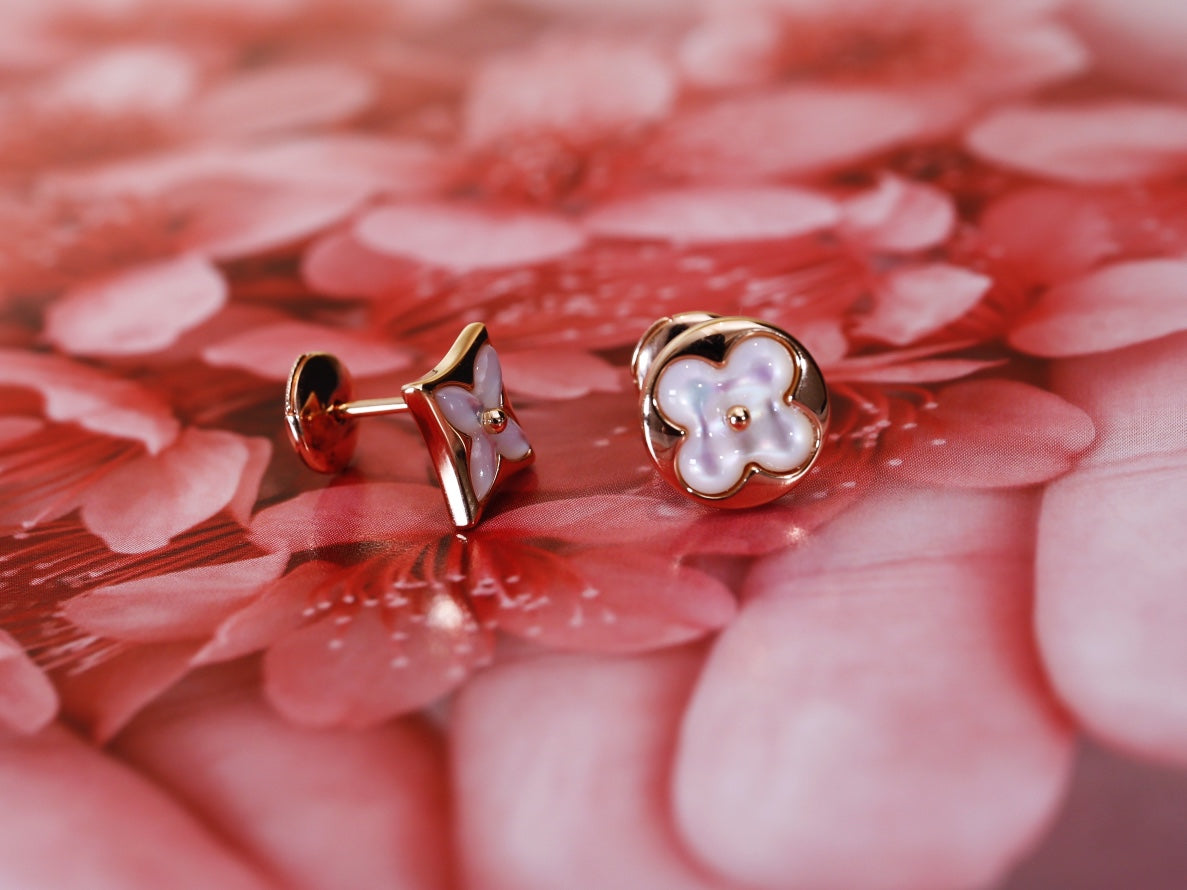 [Vintora]STAR AND SUN PINK GOLD MOP STUD EARRINGS
